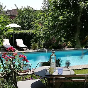 Les Perluetes Gasthuis